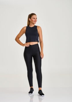 CROPPED SIN MANGAS UV