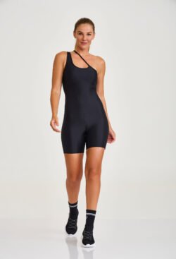 MONO CORTO ESSENTIAL